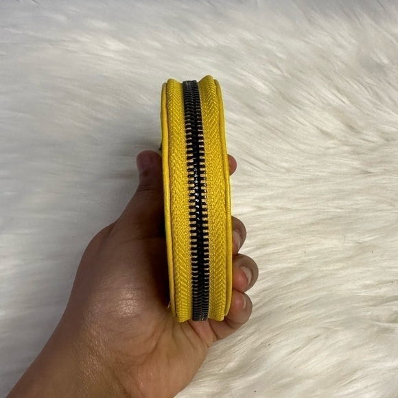 FOLLI FOLLIE coin purse in yellow - Picture 7 of 13